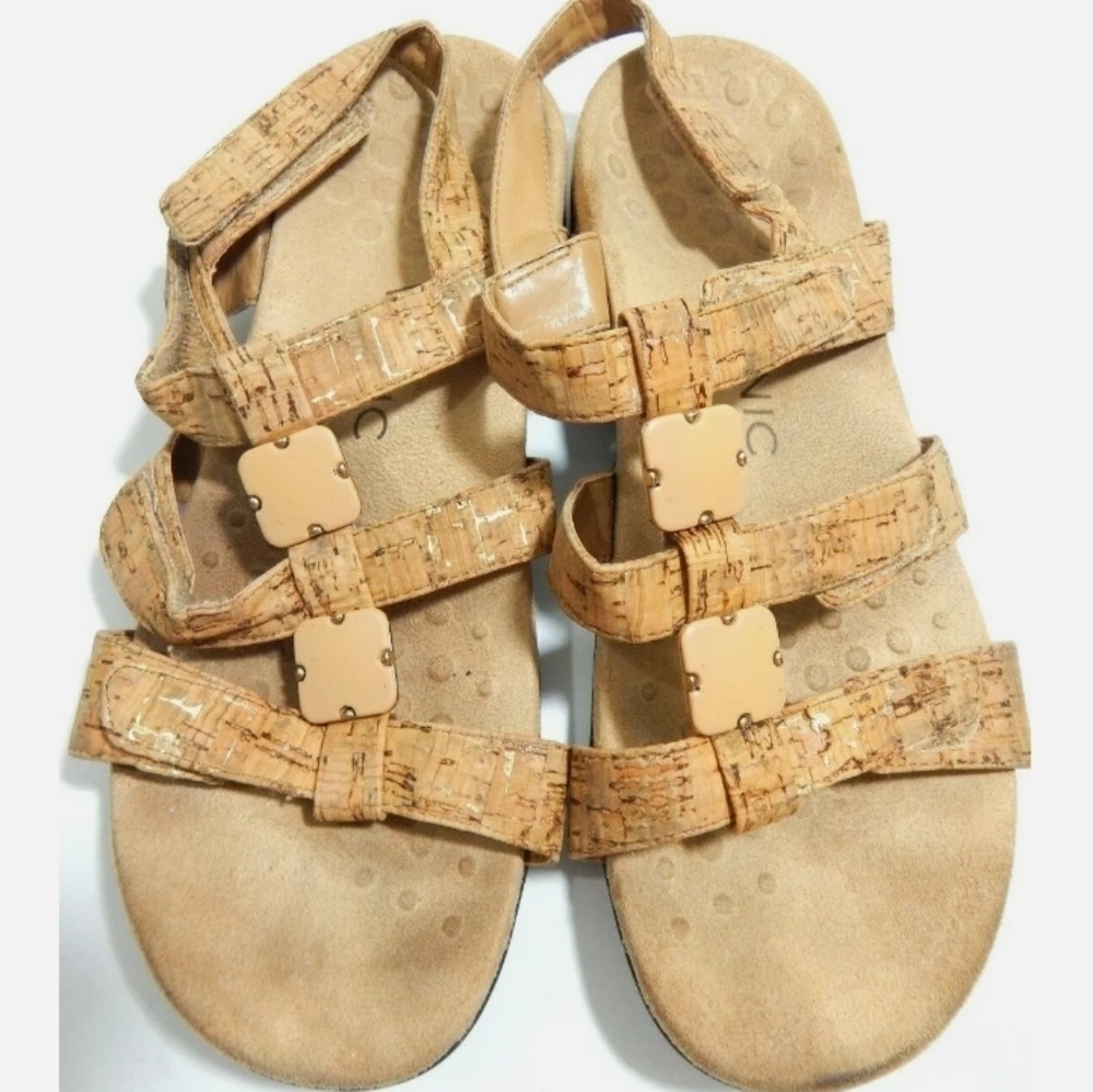 Vionic Amber Strappy Cork Slingback Sandals
